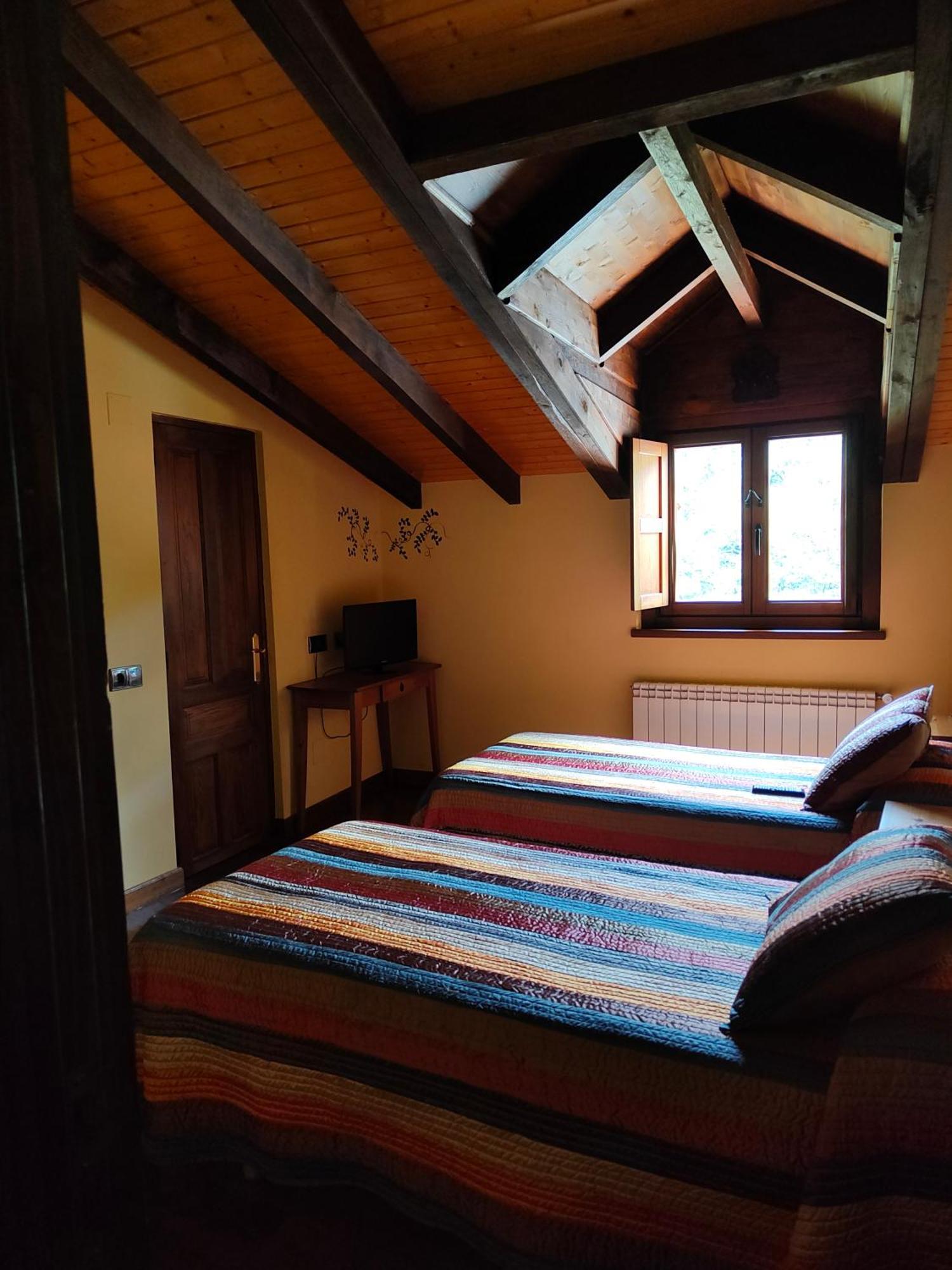 Hotel Dona Gaudiosa بولا دي لينا المظهر الخارجي الصورة